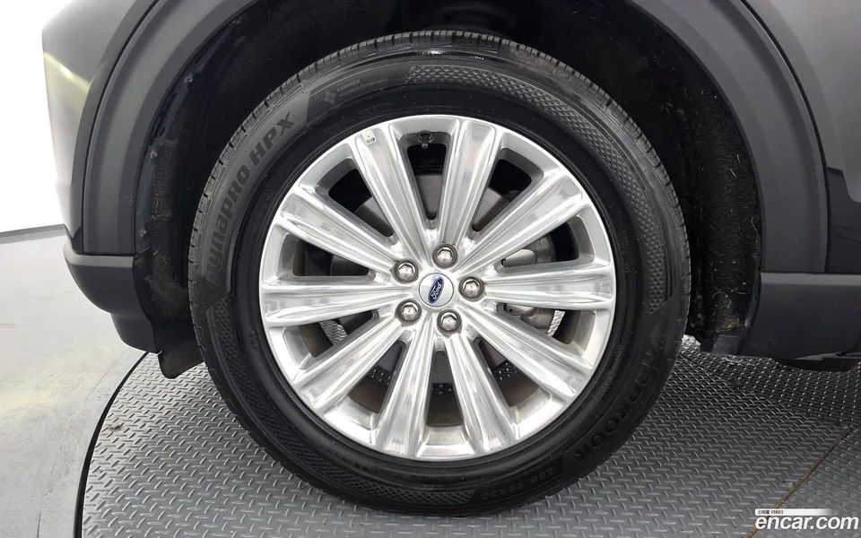 Ford Explorer 3.3 2022 — thumbnail 2
