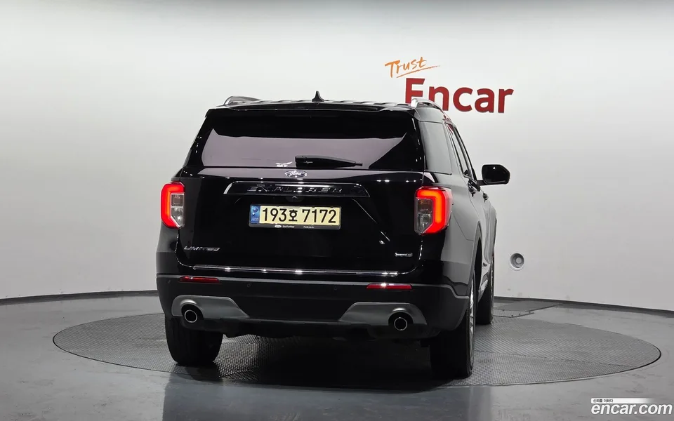 Ford Explorer 3.3 2022 — thumbnail 4