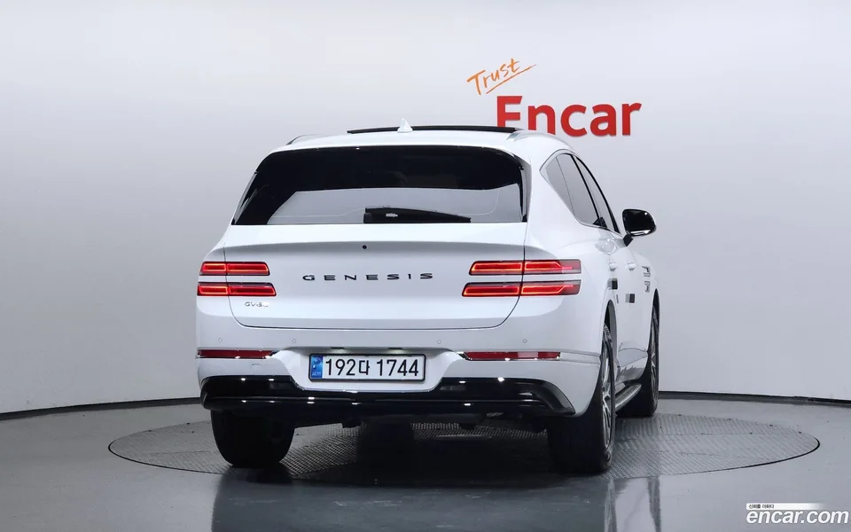 Genesis GV80 3.0 2WD 2023 — thumbnail 4