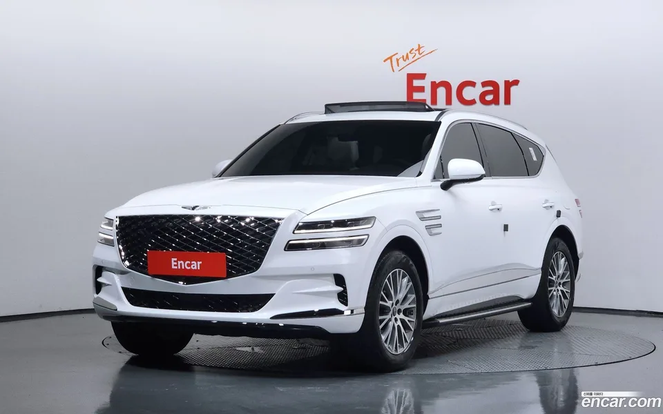 Genesis GV80 3.0 2WD 2023 — photo 1, buy with delivery to Moscow