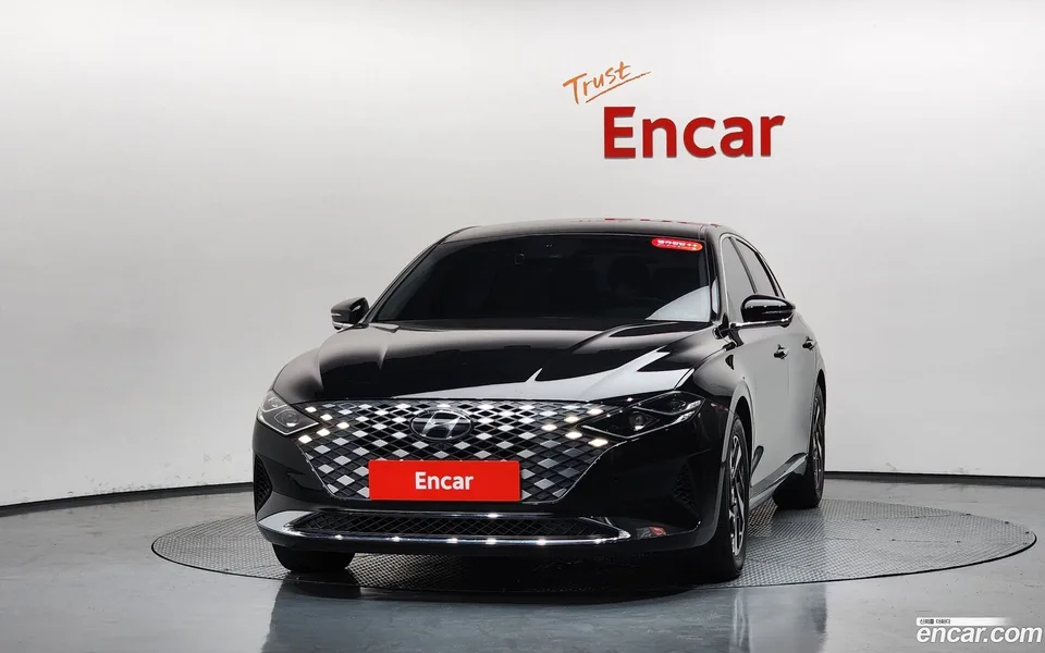 Hyundai Grandeur IG Hybrid 2022 — thumbnail 3
