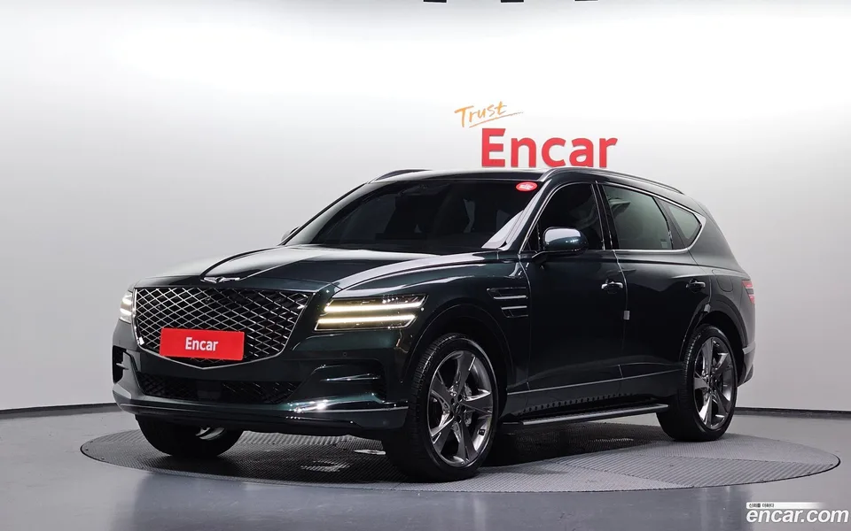 Genesis GV80 2.5T AWD 2023 — photo 1, buy with delivery to Moscow