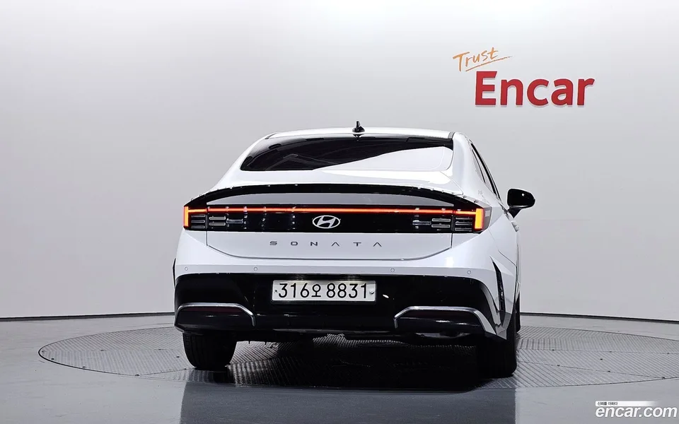 Hyundai Sonata The Edge 2.0 LPG() 2025 — thumbnail 4