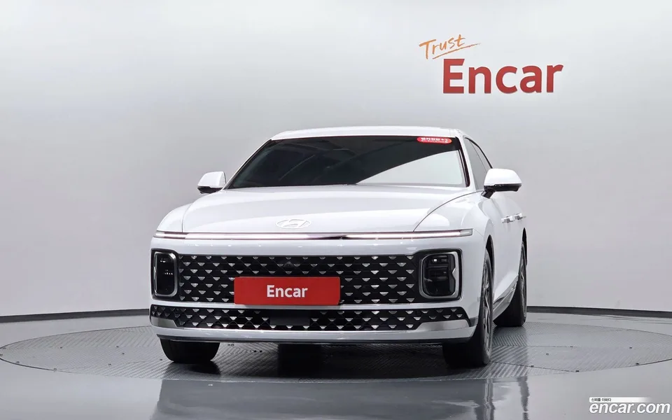 Hyundai Grandeur Hybrid 2024 — thumbnail 3