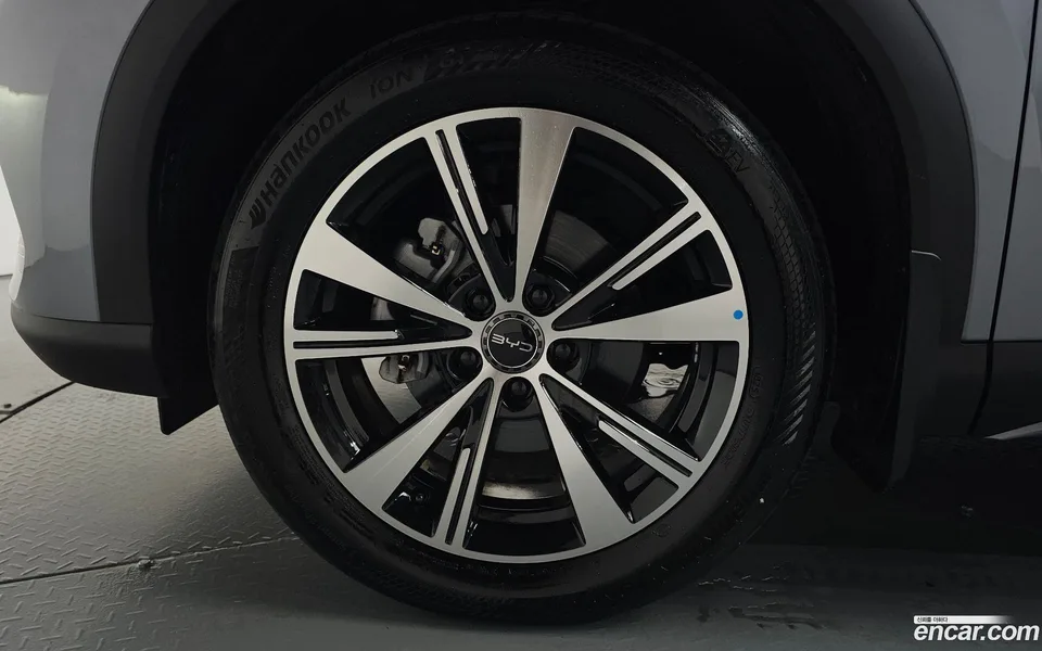 BYD Atto 3 2025 — thumbnail 5
