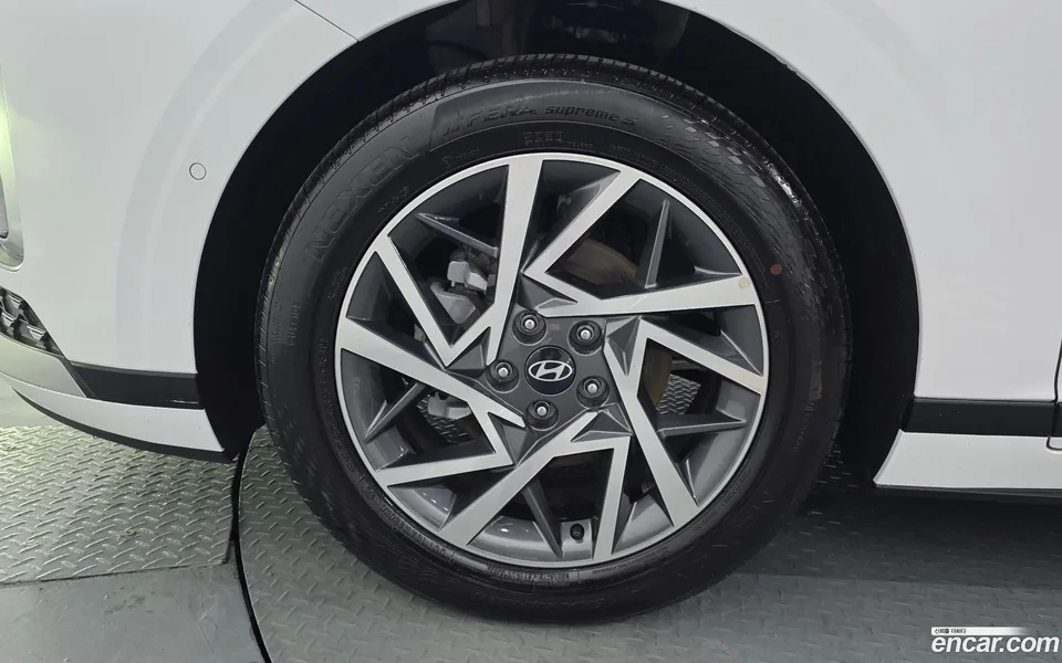 Hyundai Grandeur Hybrid 2025 — thumbnail 2