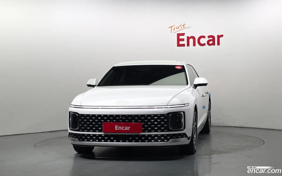Hyundai Grandeur Hybrid 2025 — thumbnail 3