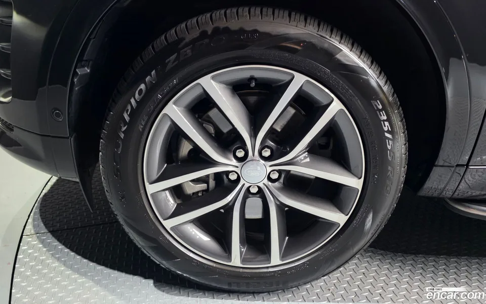 Land Rover Discovery Sport P250 SE 2025 — thumbnail 5