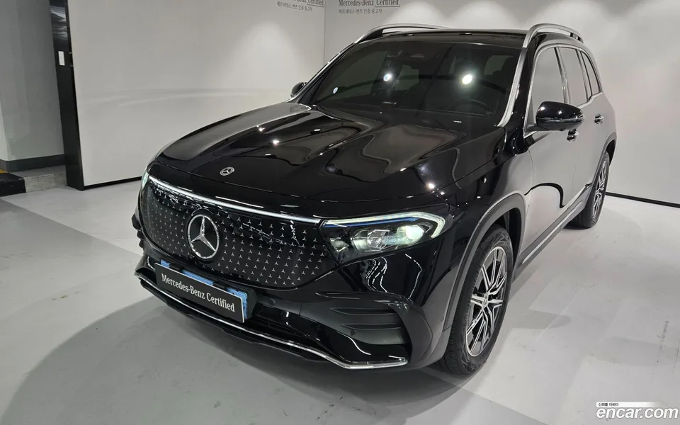 Mercedes-Benz EQB EQB300 4MATIC AMG 2025 — photo 1, buy with delivery to Moscow