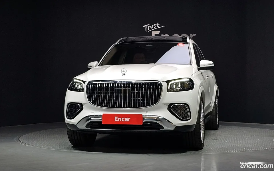Mercedes-Benz GLS-Class GLS600 4MATIC 2025 — thumbnail 3