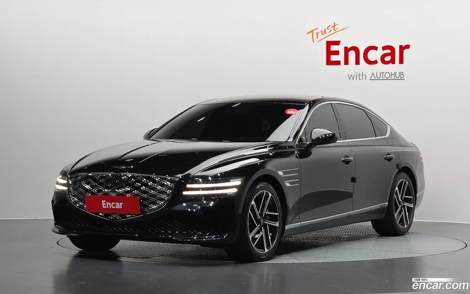 Genesis G80 2.5 AWD 2025 — фото 1, купить с доставкой в Москву