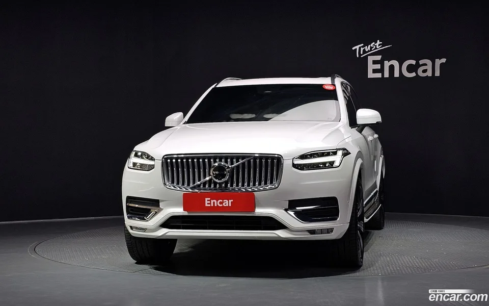 Volvo XC90 B6 2024 — thumbnail 3