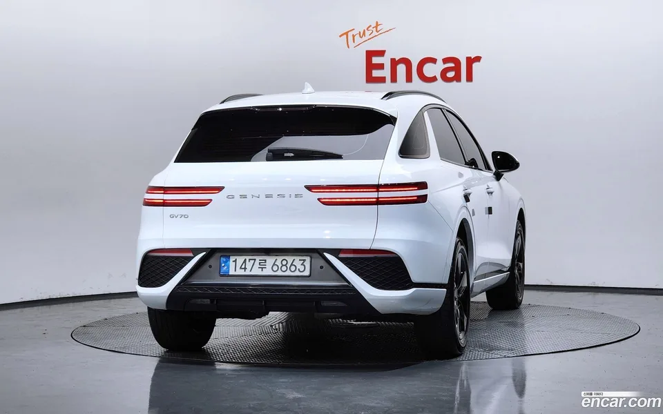 Genesis GV70 2.2 2WD 2022 — thumbnail 4