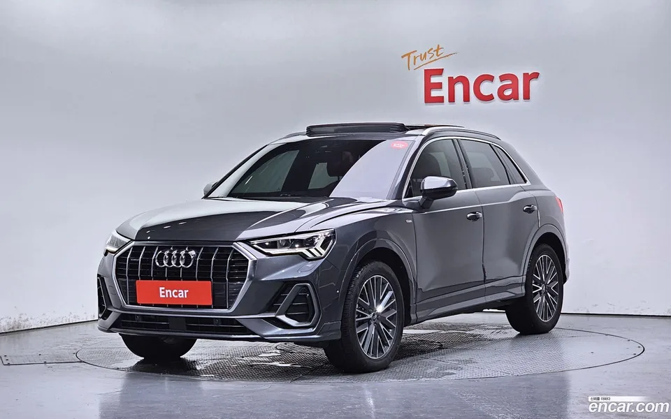 Audi Q3 35 TDI 2022 — photo 1, buy with delivery to Moscow