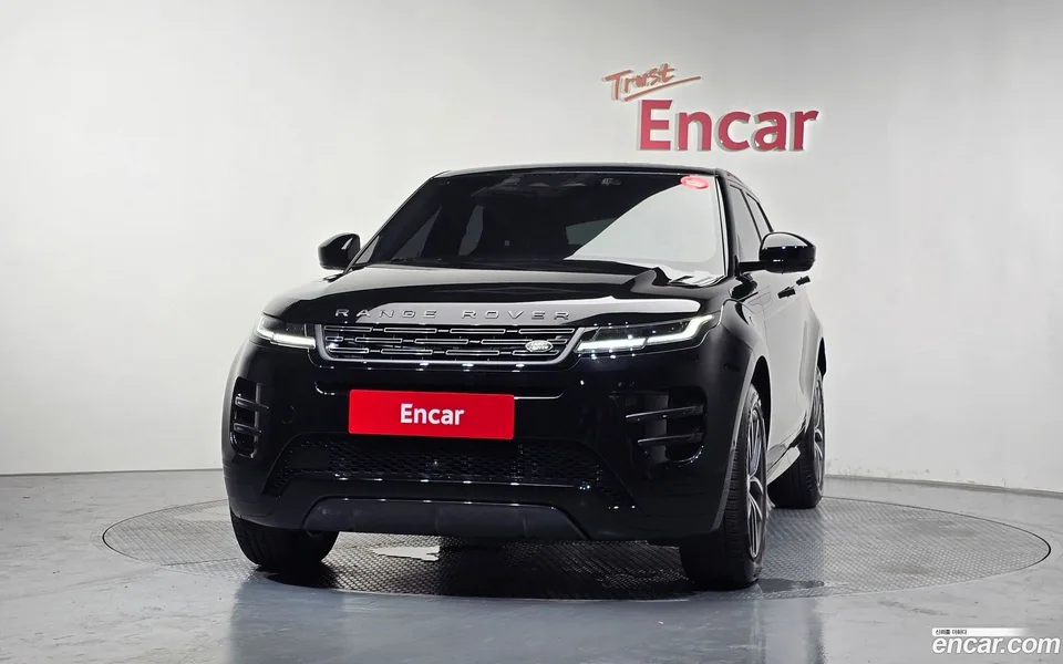 Land Rover Range Rover Evoque P250 SE 2025 — thumbnail 3
