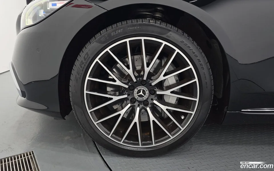 Mercedes-Benz S-Class S580L 4MATIC 2022 — thumbnail 5