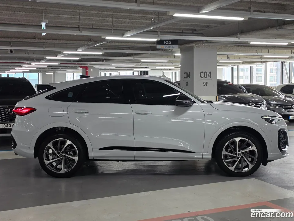 Audi Q5 (80A) 40 TFSI S Line 2025 — thumbnail 4