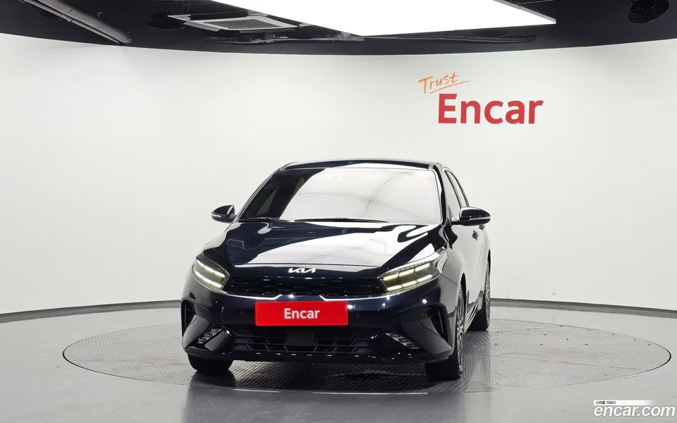 Kia K3 1.6 2023 — thumbnail 3