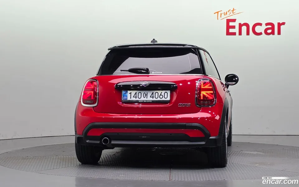 MINI Cooper 2023 — thumbnail 4