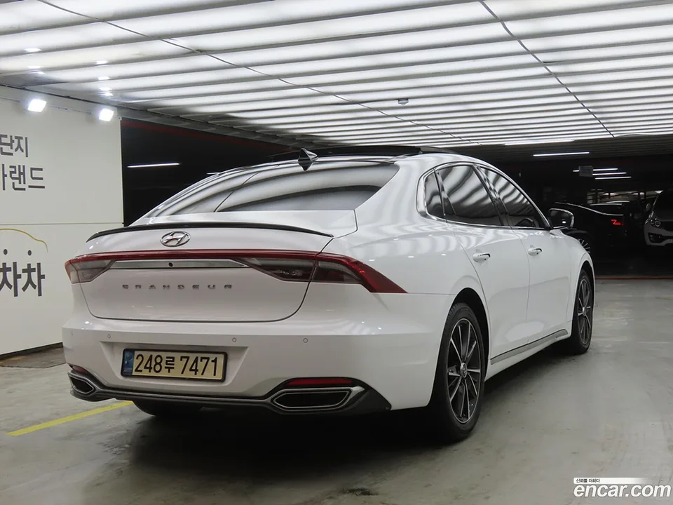 Hyundai Grandeur IG 3.3 2022 — thumbnail 4
