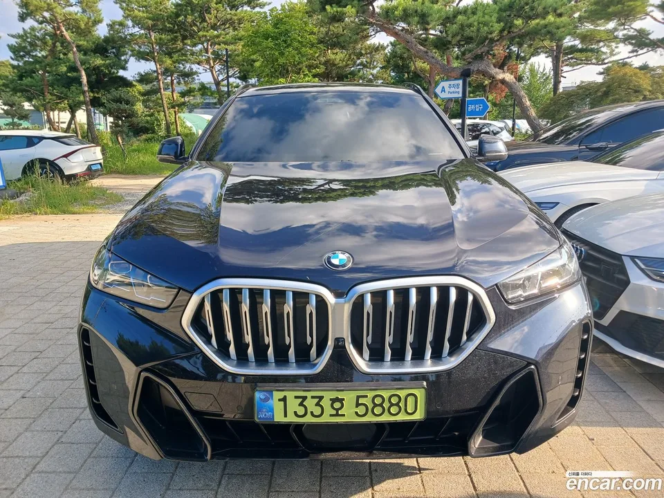 BMW X6 xDrive30d M 2025 — thumbnail 3