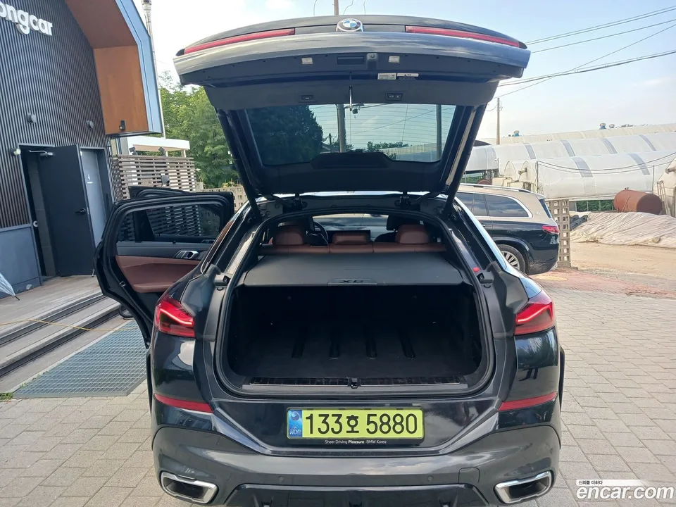 BMW X6 xDrive30d M 2025 — thumbnail 4