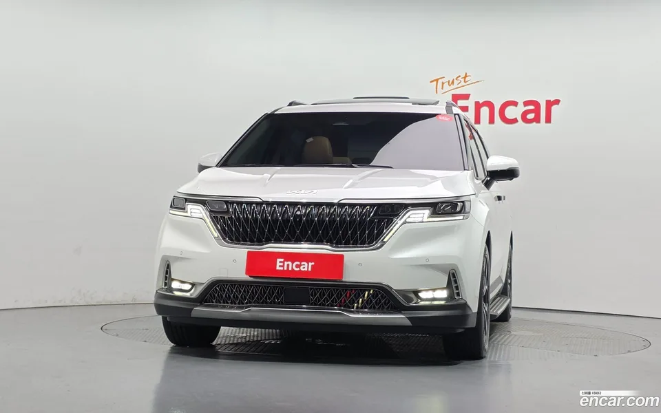 Kia Carnival 9 2022 — thumbnail 3