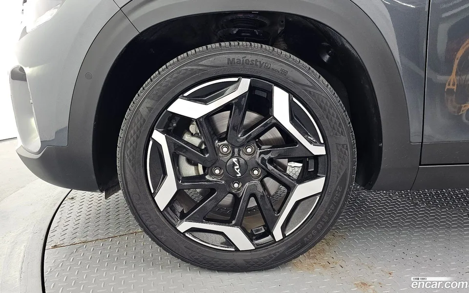 Kia Seltos 1.6 2WD 2024 — thumbnail 2
