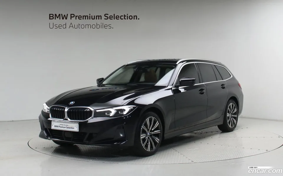 BMW 3 Series 320i 2025 — photo 1, buy with delivery to Moscow