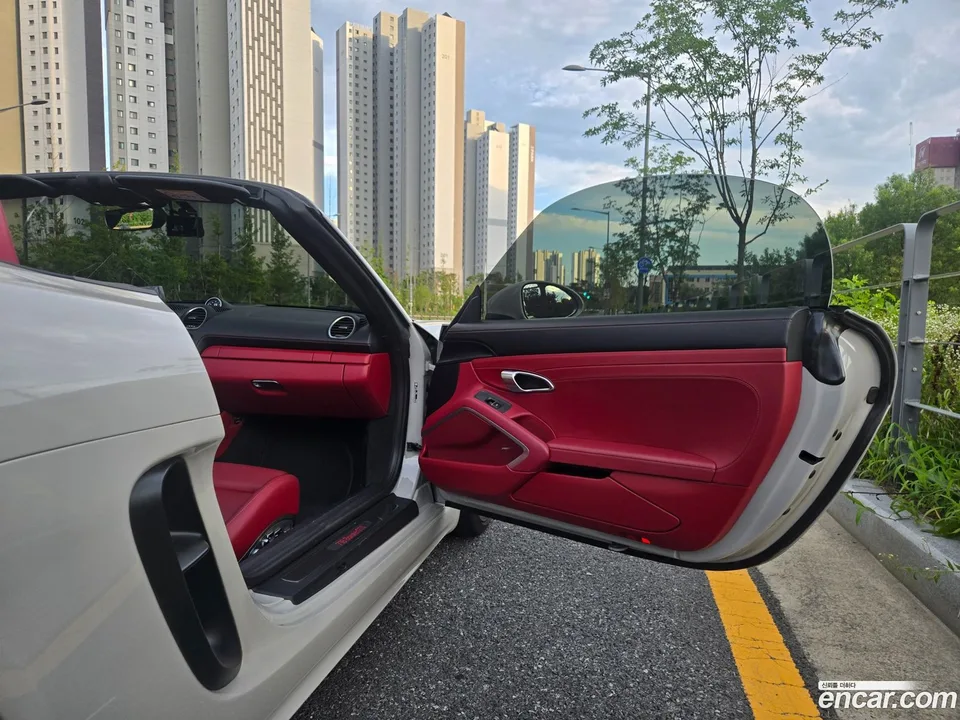 Porsche 718 Boxster 4.0 GTS 2024 — thumbnail 2