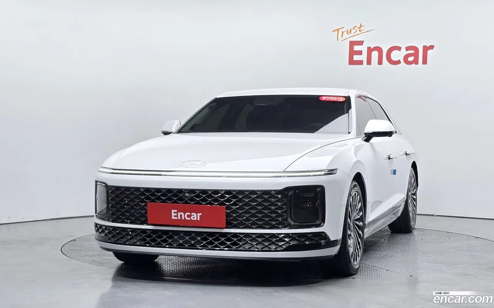 Hyundai Grandeur Hybrid 2023 — миниатюра 3