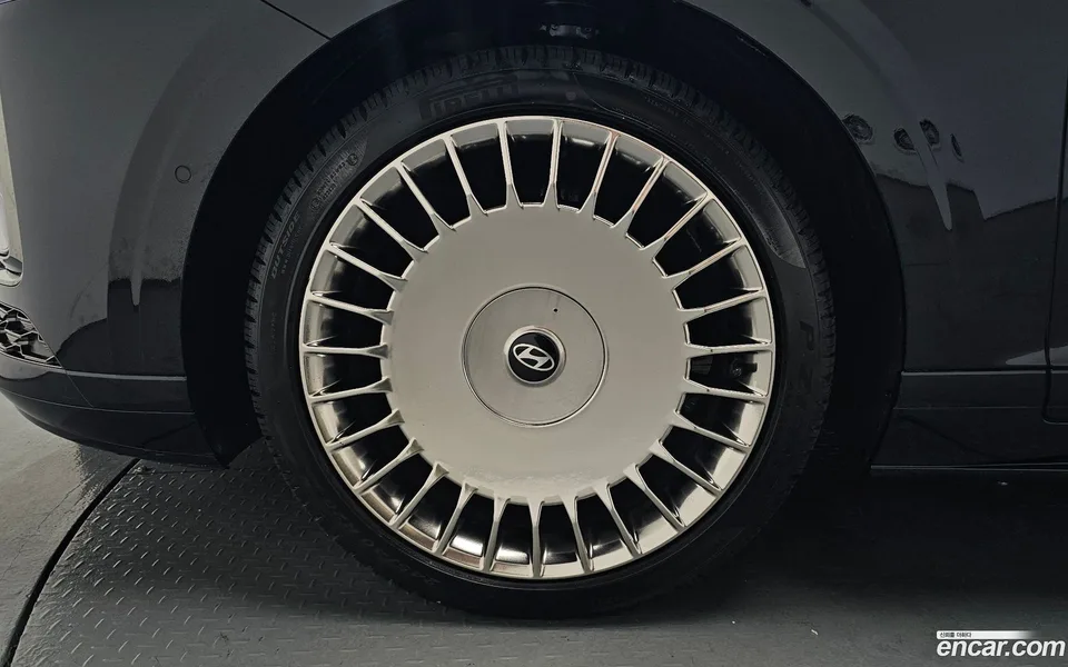Hyundai Grandeur Hybrid 2024 — thumbnail 2