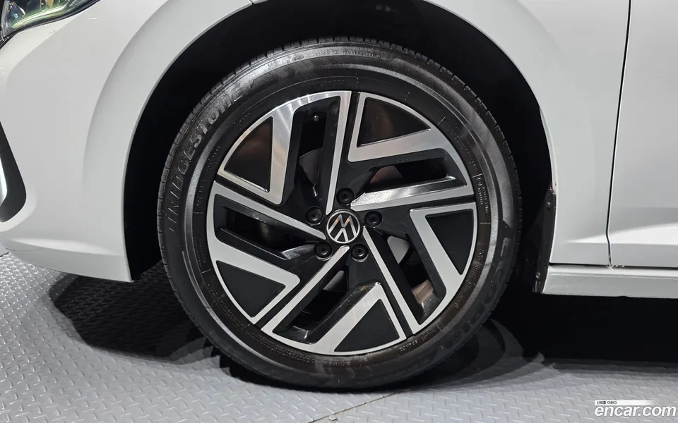 Volkswagen Jetta 1.5 TSI 2023 — миниатюра 2