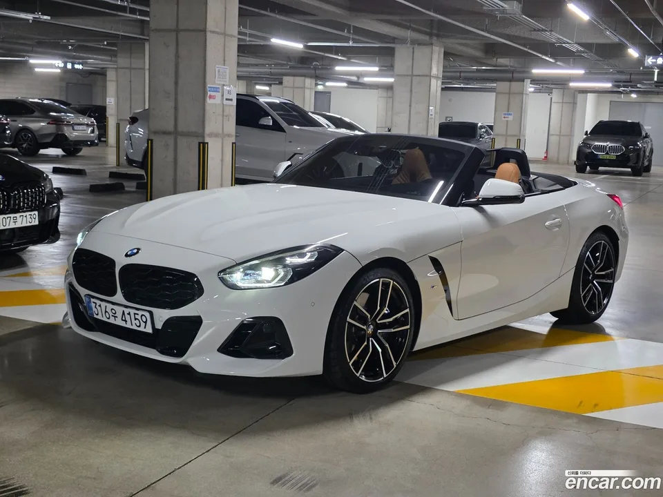 BMW Z4 sDrive20i M 2026 — photo 1, buy with delivery to Moscow