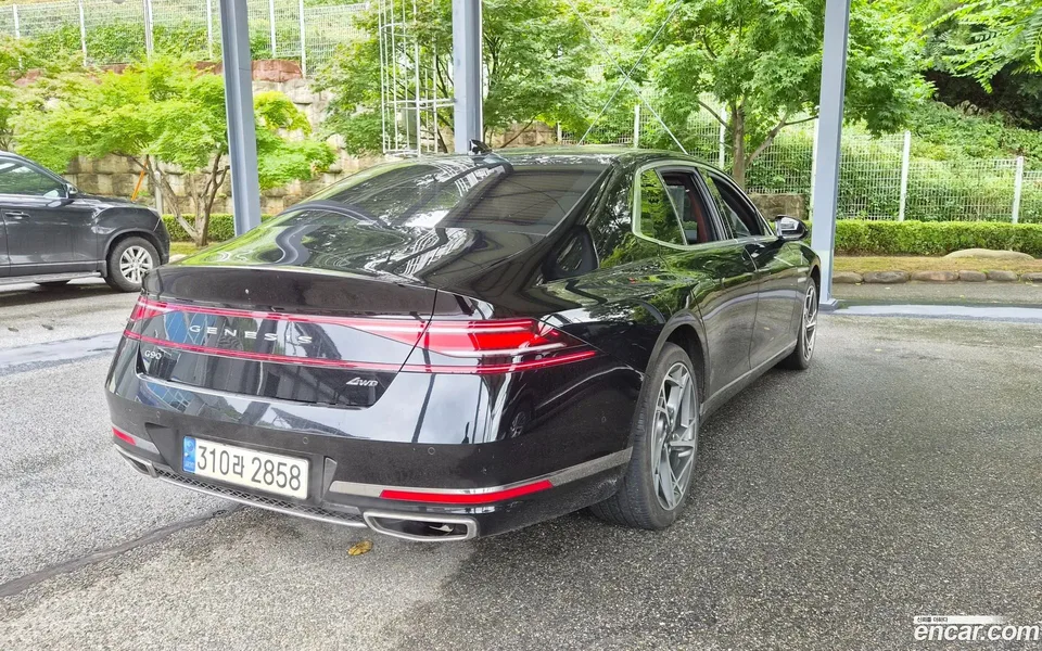 Genesis G90 3.5 AWD 2023 — thumbnail 4