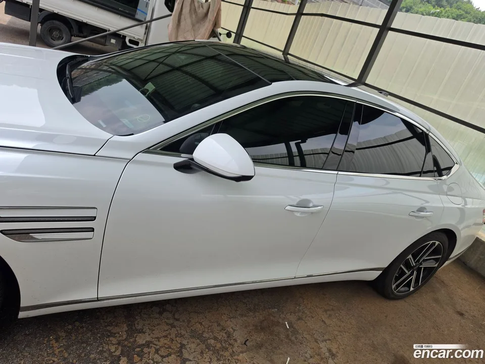 Genesis G80 2.5 AWD 2024 — thumbnail 3
