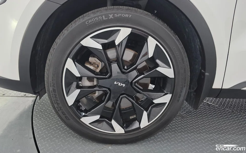 Kia Sorento 2.2 2WD 2024 — thumbnail 2