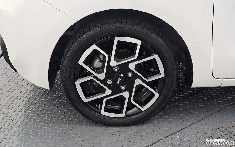 Kia Ray 2025 — thumbnail 5