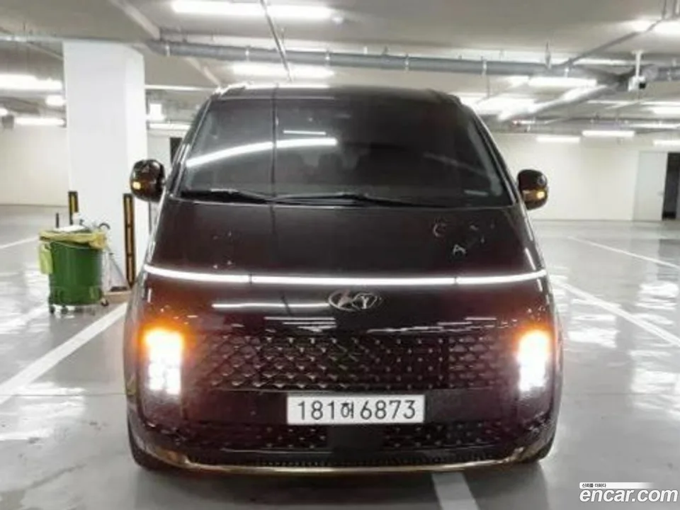 Hyundai Staria L3.5 9 2024 — thumbnail 3