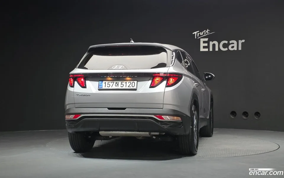 Hyundai Tucson Hybrid 2WD 2023 — thumbnail 4