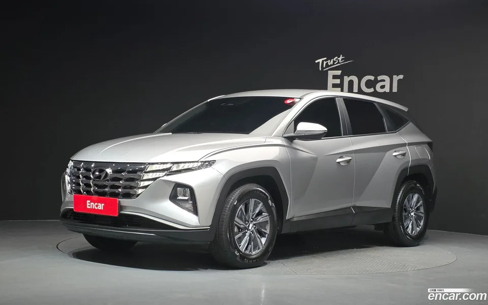 Hyundai Tucson Hybrid 2WD 2023 — photo 1, buy with delivery to Moscow