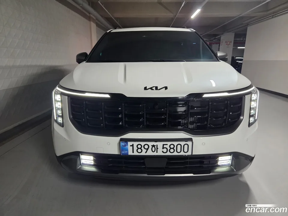 Kia Carnival HEV 7 X Line 2025 — миниатюра 3