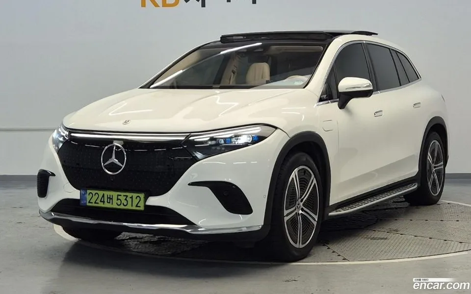 Mercedes-Benz EQS SUV EQS450 4MATIC 2023 — photo 1, buy with delivery to Moscow