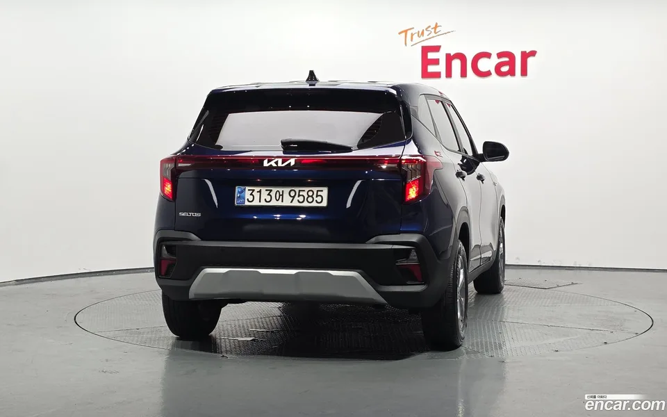 Kia Seltos 1.6 2WD 2023 — thumbnail 4