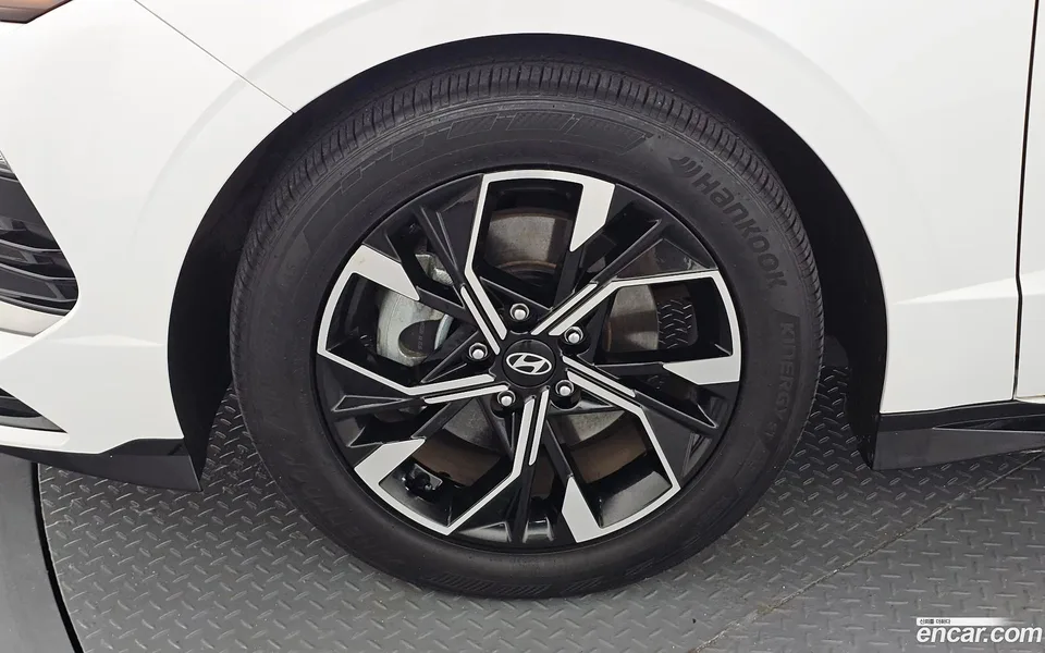 Hyundai Sonata The Edge 2.0 2024 — thumbnail 2