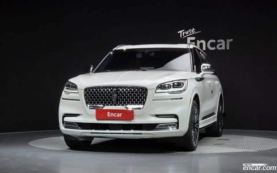Lincoln Aviator 3.0 AWD 2022 — thumbnail 3