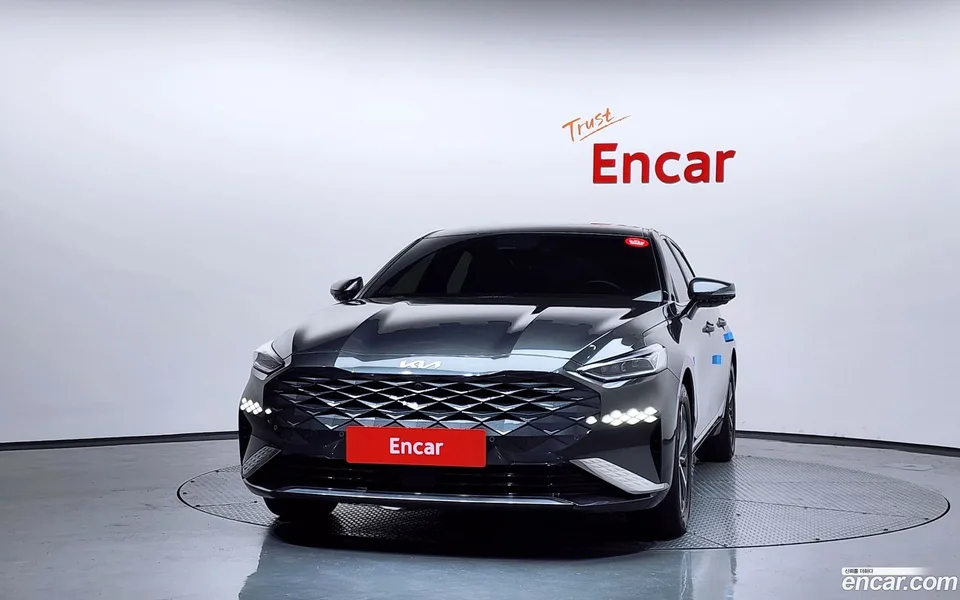 Kia K8 Hybrid 2024 — thumbnail 3