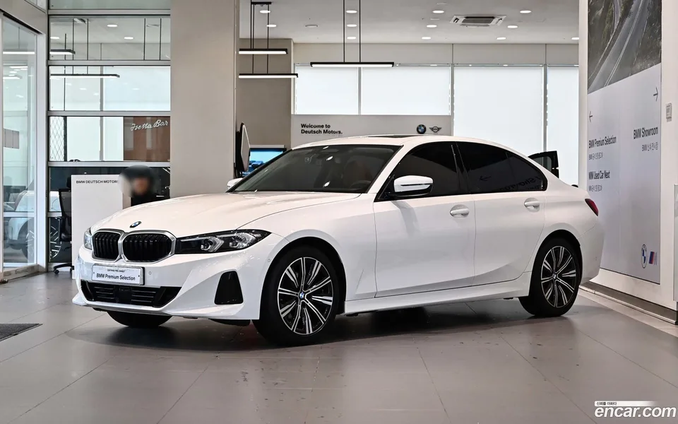 BMW 3 Series 2025