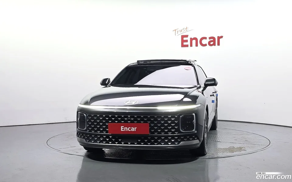Hyundai Grandeur Hybrid 2023 — thumbnail 3