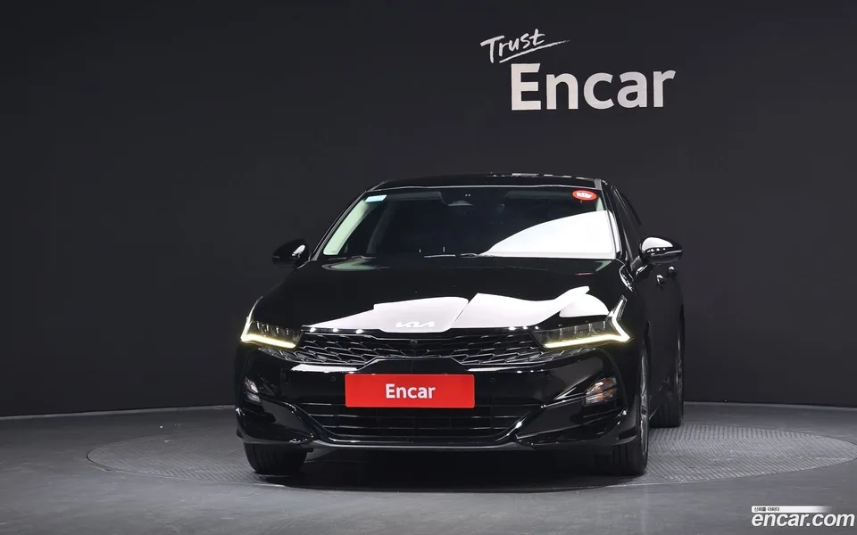 Kia K5 2.0 2022 — thumbnail 3